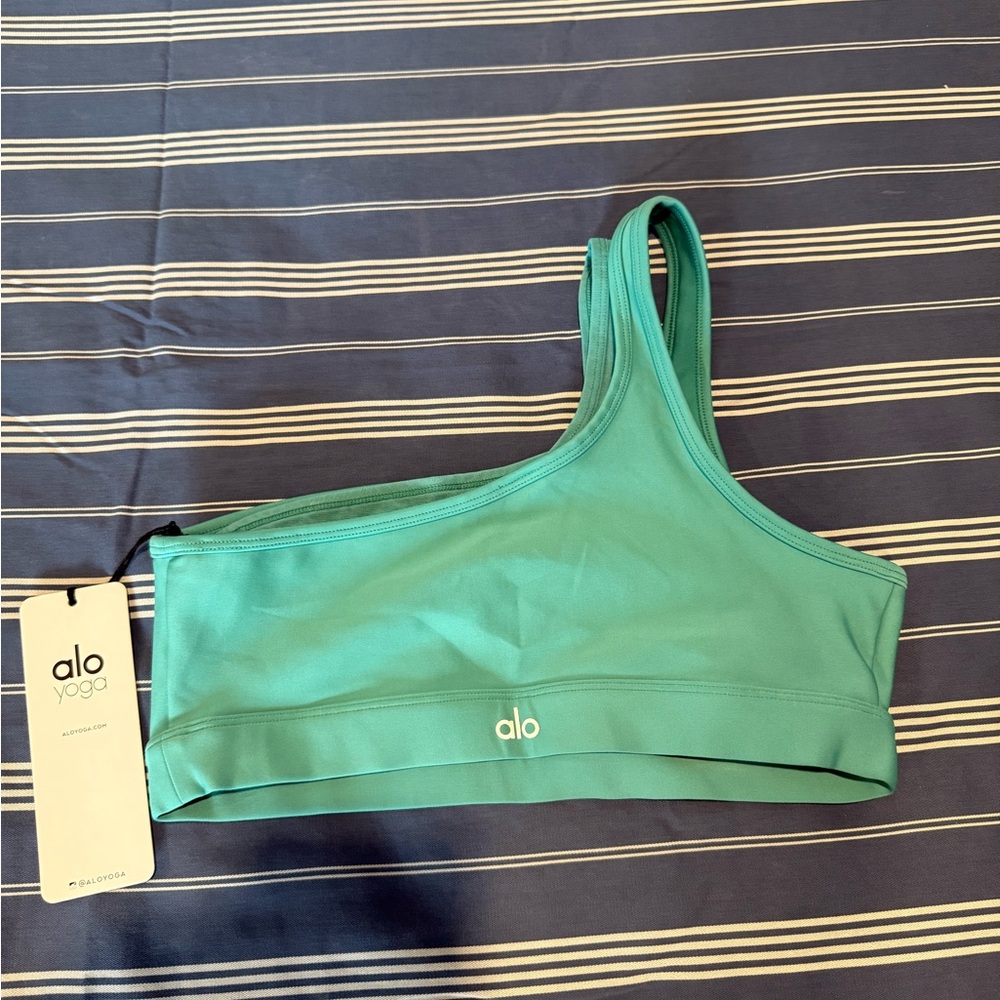 Alo Airlift Excite Bra - Picture 2 of 3